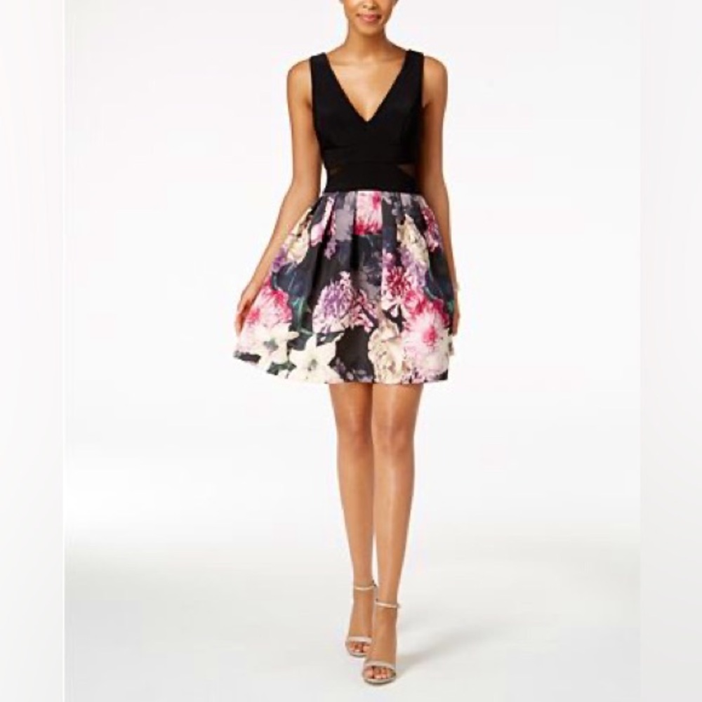 XSCAPE Illusion Fit and Flare Floral Dress w/Pockets